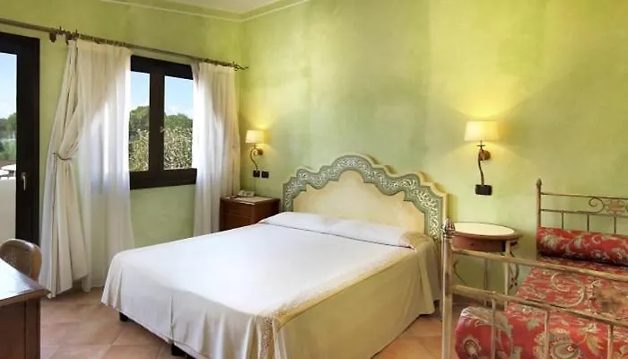 Resort Igv Club Santaclara Porto Pollo